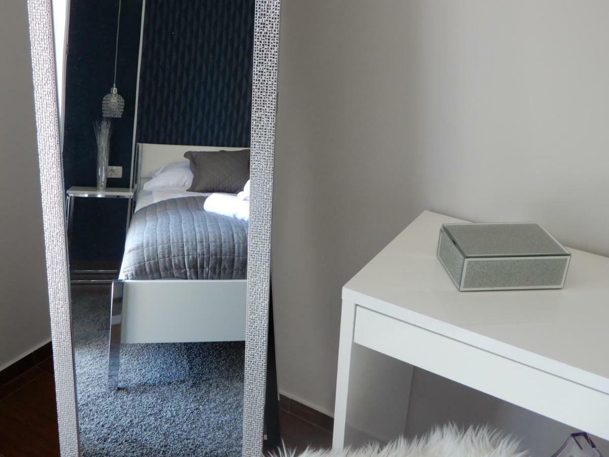 Apartman Nia 자다르 외부 사진