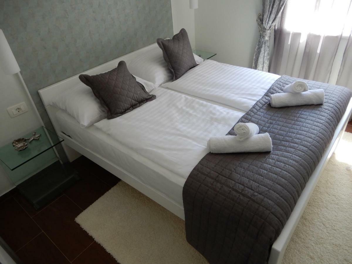 Apartman Nia 자다르 외부 사진