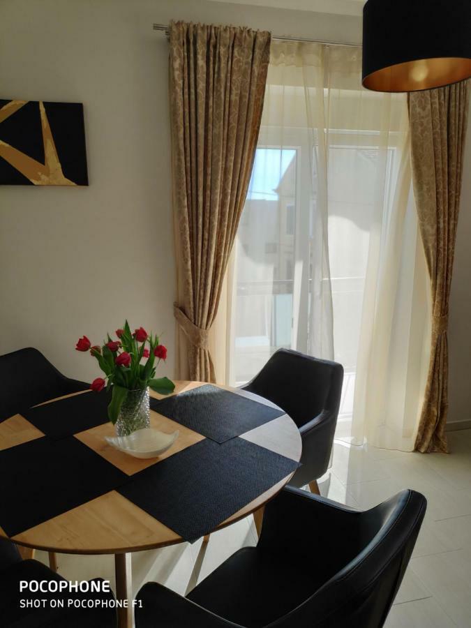 Apartman Nia 자다르 외부 사진